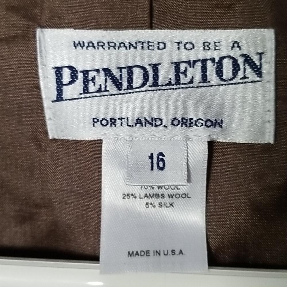 Pendleton Blazer - image 2